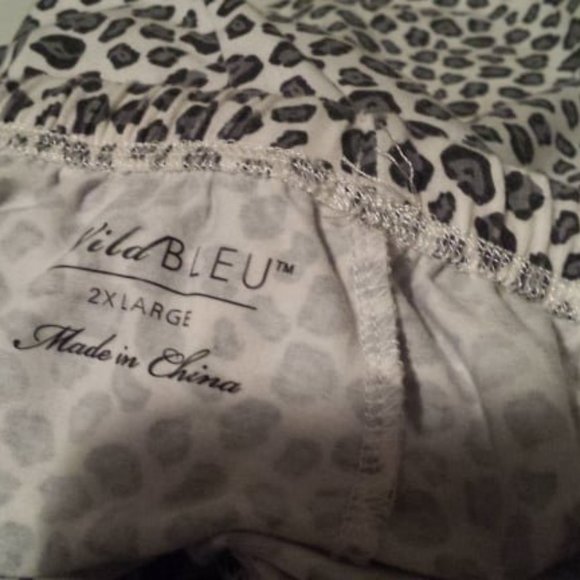 2XL Sassy Wild Bleu Palazzo style Leopard Print Pajama Loungewear with lace - Picture 3 of 3